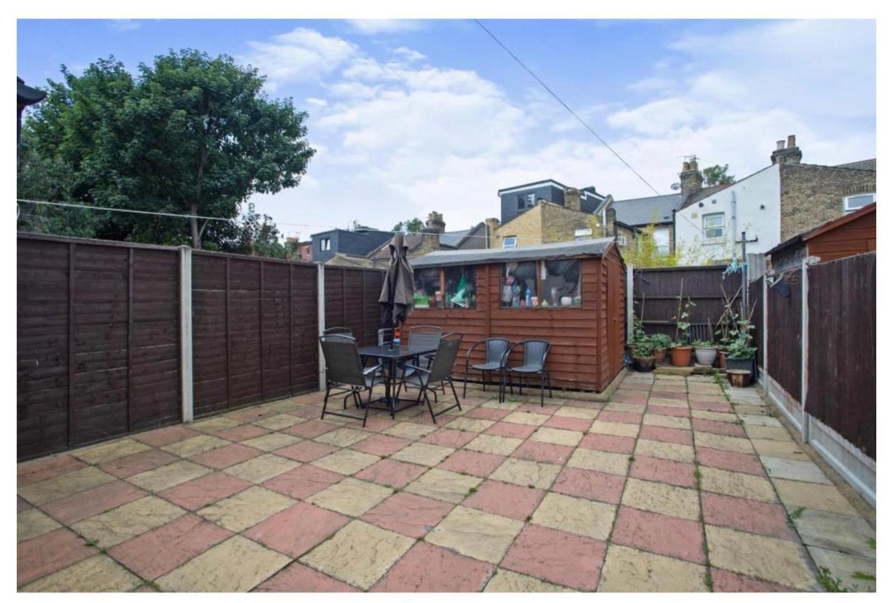 מלון לונדון The Leyton Oasis מראה חיצוני תמונה